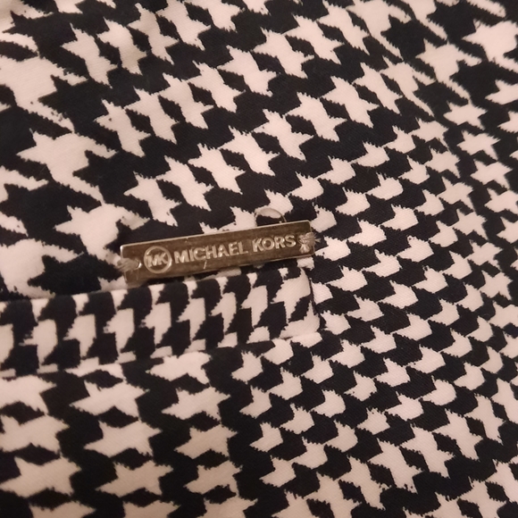 Michael Kors Black and White Checkered Cropped Pants - Picture 8 of 14